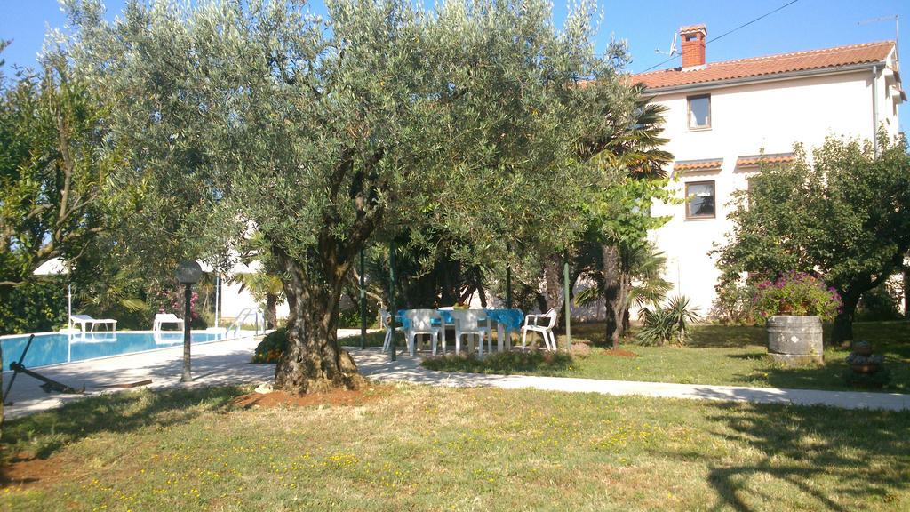 Pansion Margerita Poreč Exterior foto